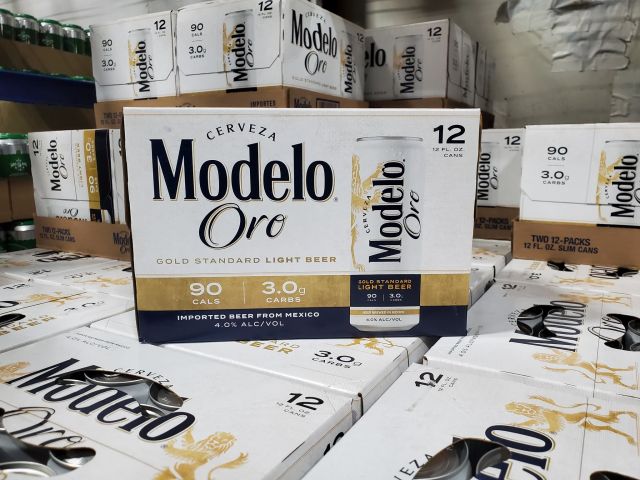 @modelousa Oro is a gold standard of light beer. The golden flavor delivers an exceptionally smooth, elevated taste and a light beer with a crisp, clean finish. Modelo Oro is 90 calories and 3 carbs, and AVAILABLE NOW out of our warehouse!

Talk to your sales rep today or log onto Retailer Portal (link in bio) to place your order. 

#modelo #modelooro #oro #modelocerveza #modelobeer #modelousa #lightbeer #beer #lowcalbeer #lowcarbbeer #constellationbrands #warehousepics #lknifeandson