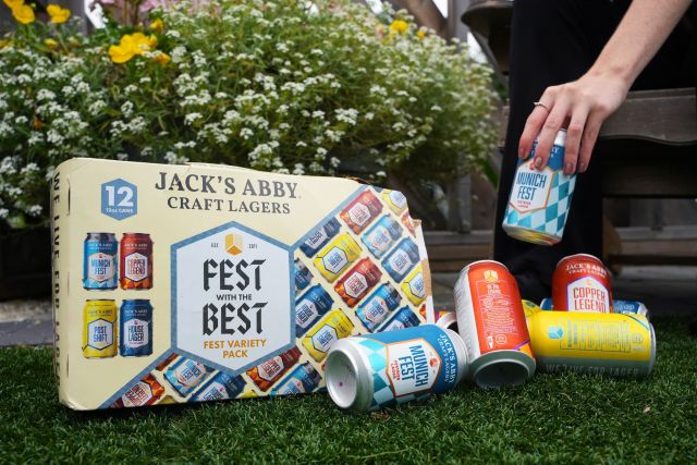 The party has arrived with the Fest Variety Pack from @jacksabbycraftlagers. Stack em' up high, Oktoberfest is just around the corner!

💙 Munich Fest
🧡 Copper Legend
💛 Post Shift
💜 House Lager

ORDER NOW on Retailer Portal (link in bio) or through your sales rep. 

#jacksabbycraftlagers #jacksabby #festvarietypack #varietypacks #mixpacks #festwiththebest #oktoberfest #octoberfest #festbier #fest #craftbeer #localbeer #beer #MAbeer #drinklocal #drinkbeer #drinkcraftbeer #MAbeer #MAlocal #munichfest #munich #germanbeer #copperlegend #marzen #postshift #houselager #lknifeandson