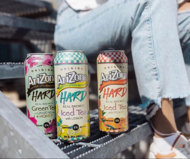 If you haven't scooped up some @drinkazhard yet, what are you waiting for? Talk to your sales rep today or log on to Retailer Portal to ORDER NOW! Link in bio.

#arizonahard #drinkazhard #azhard #hardtea #tea #hardicedtea #icedtea #peachtea #greentea #lknifeandson